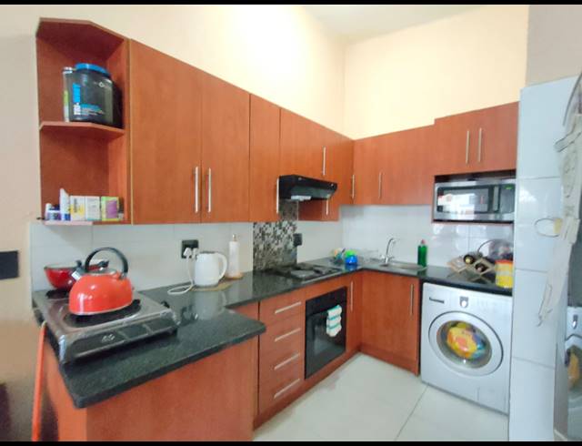 3 BEDROOM TOWNHOUSE FOR SALE IN RIDGEWAY
